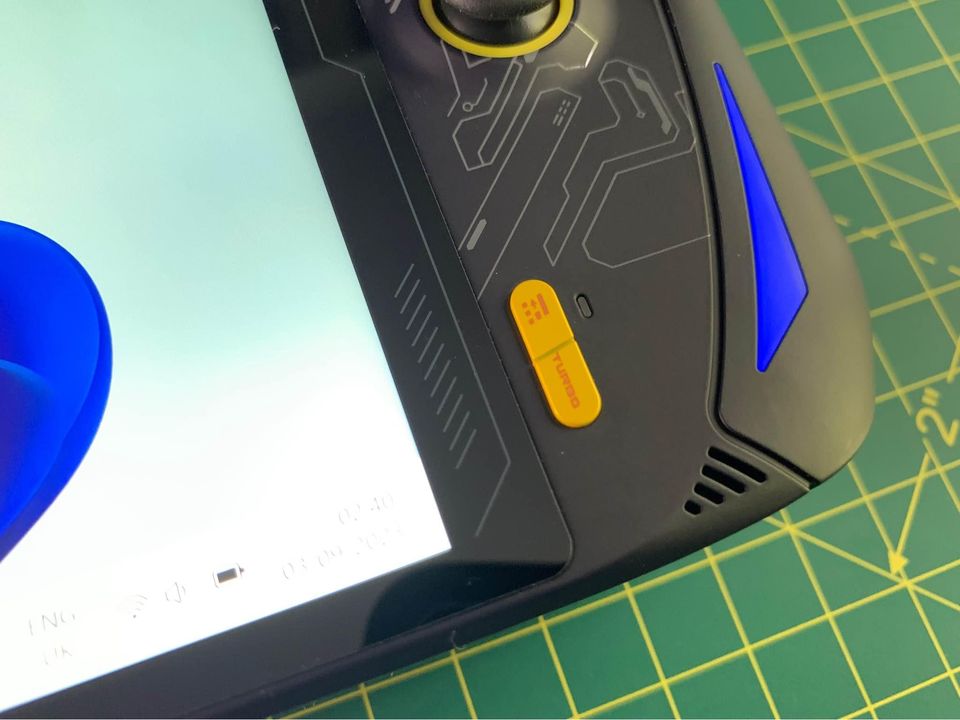 AOKZOE A1 Powerful gaming handheld. New.