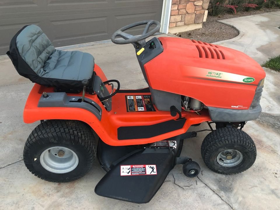 1642H riding mower