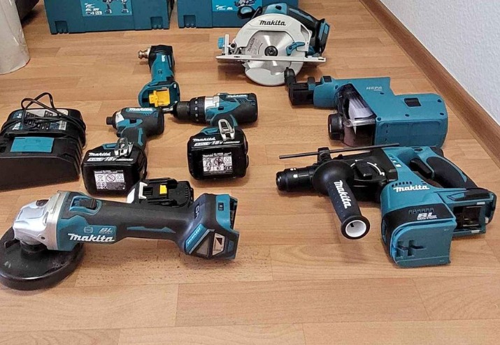 MAKITA - COMPLETE. LIKE NEW