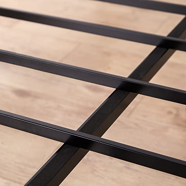 Zinus Geraldine 12 inch White Metal Platform Bed Frame with Headboard and Footboard / Premium Steel Slat Support / Mattress Foundation, Full White Full Bed Frame